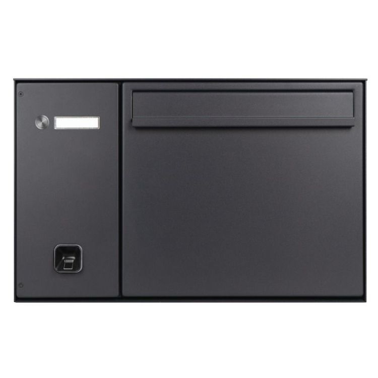 HELLO Aufputz-Briefkasten mit ekey sLine Fingerprint ohne Intercom. Zeitlich limitierte Edition für moderne Zutrittskontrolle per Fingerabdruck und hochwertige Eingangsbereiche